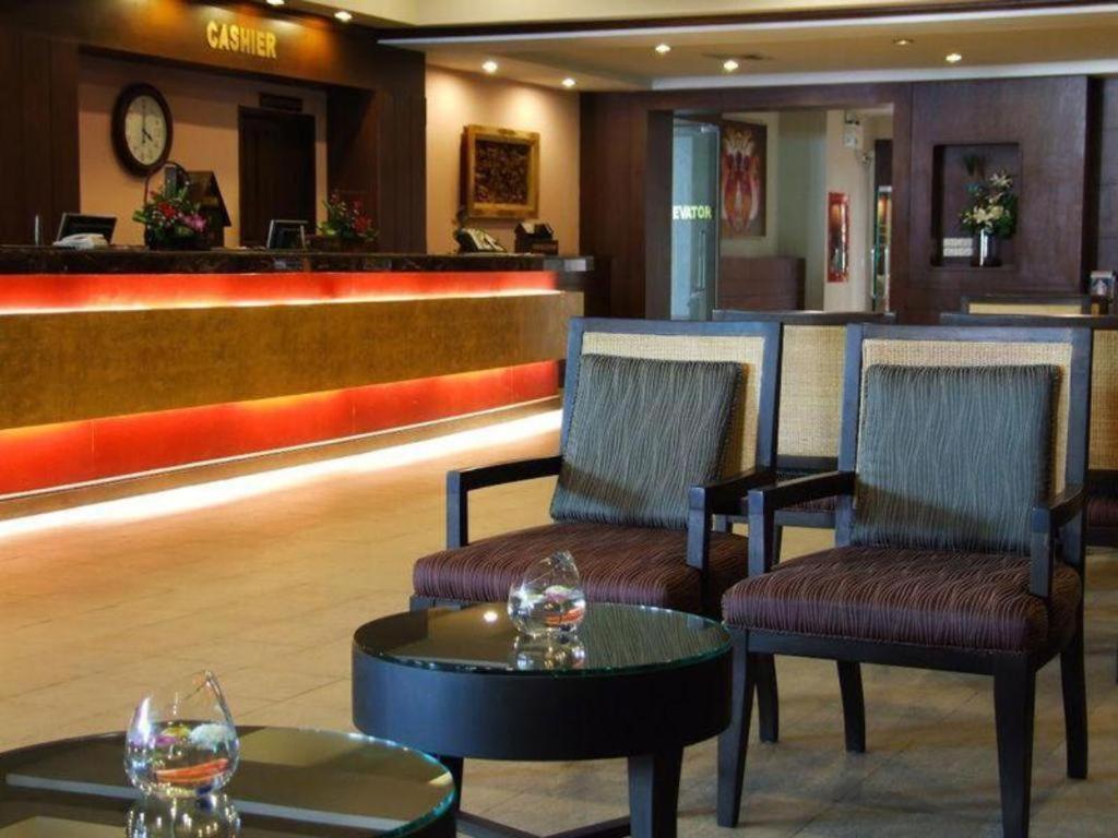 Sarita Cha Let And Spa Jomtien Beach Exterior foto